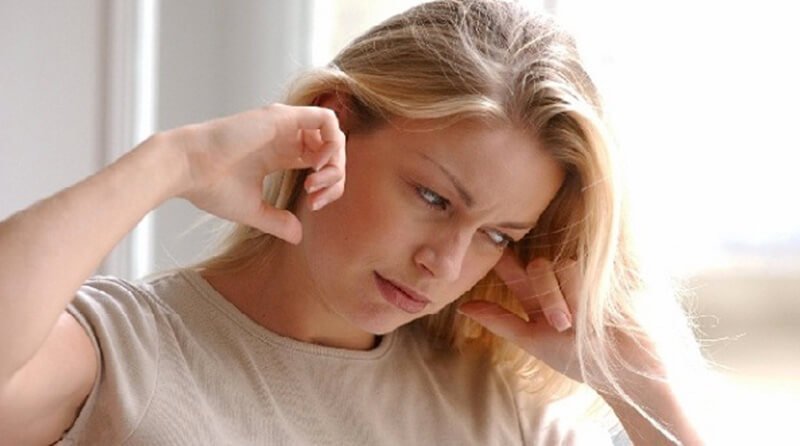 Ngứa tai điềm gì