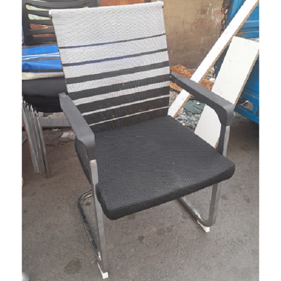 kinh nghiệm mua ghế văn phòng cũ